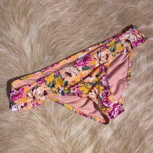 xhileration ruffle floral bikini bottom front